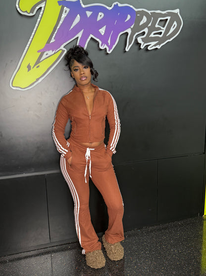 BROWN STRIPE 2 PC PANT SET (ON HAND)