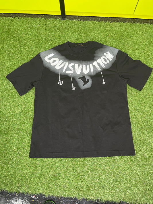BLACK L V WHITE LOGO TSHIRT (ON HAND)