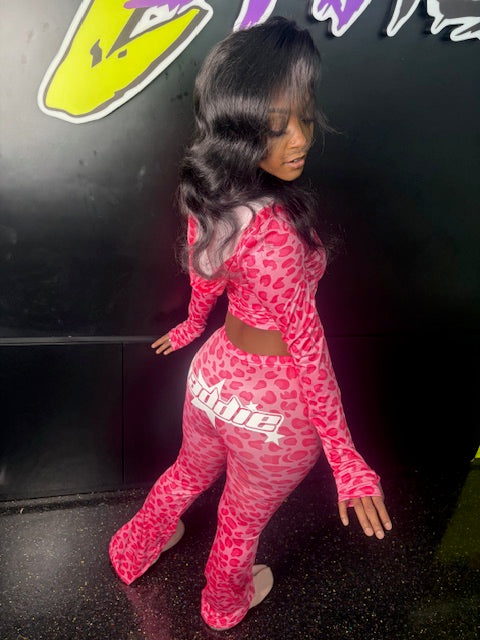 BADDIE 2 PC SET (ON HAND)