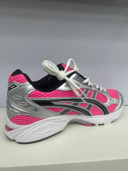GREY/WHITE/PINK ASICS SNEAKERS (ON HAND)
