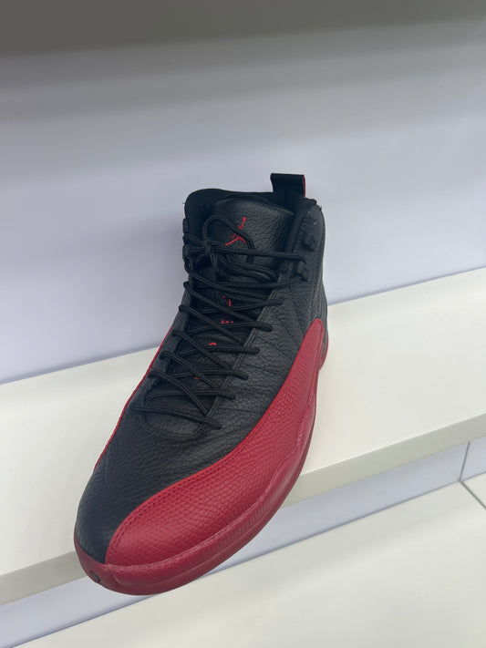 BLACK RED FLU SNEAKER (ON HAND)